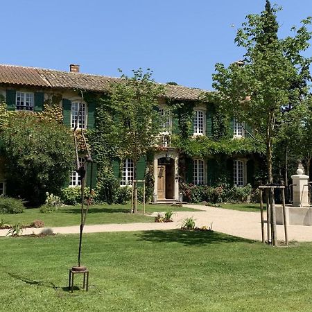 Domaine De Rhodes B&B Авиньон Экстерьер фото