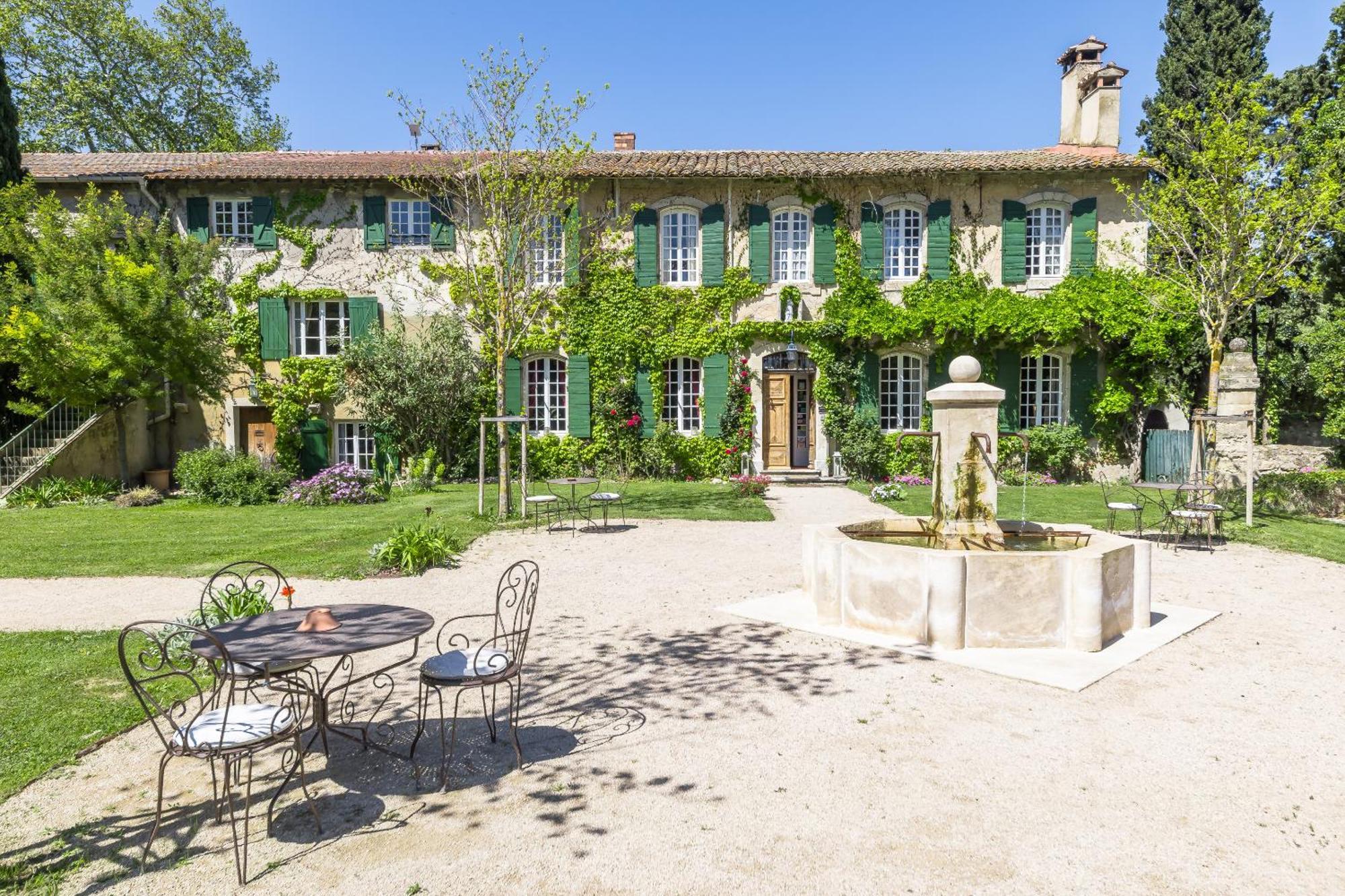 Domaine De Rhodes B&B Авиньон Экстерьер фото